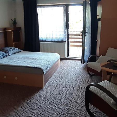 Max Apartment Liptovský Mikuláš Екстериор снимка